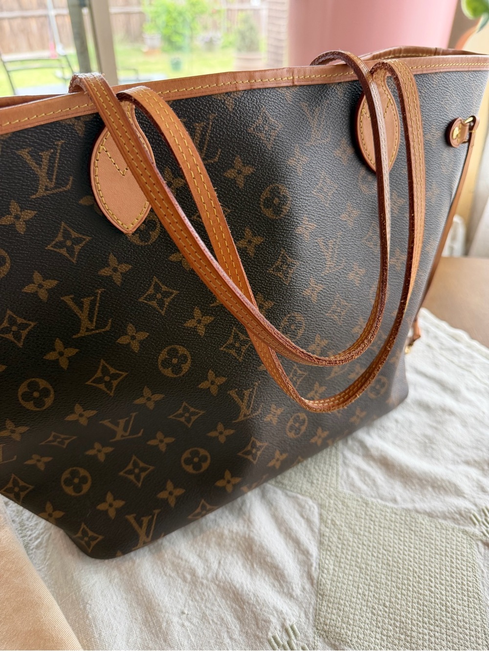 Louis Vuitton Monogram Canvas Neverfull Tote with Red Striped Interior - Picture 7 of 14